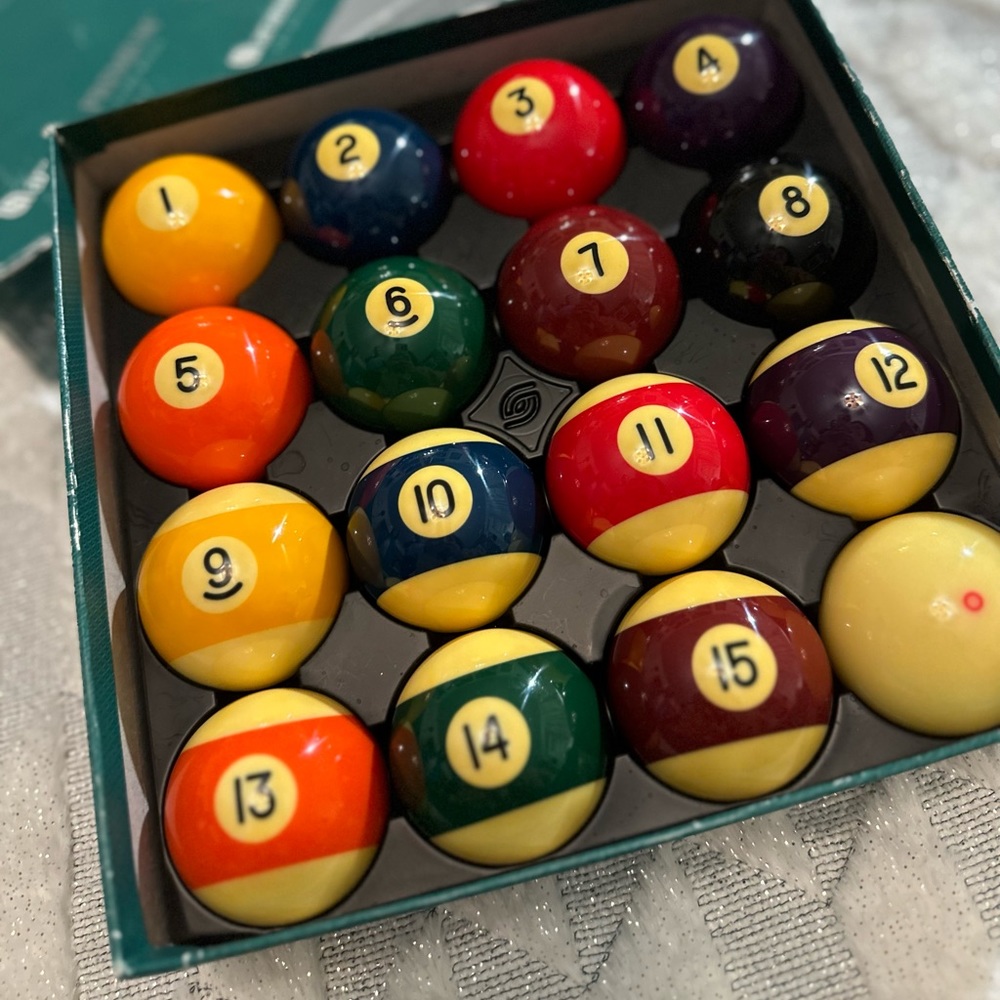 Vintage Aramith Belgian Billiard Pool Balls 2 1/4" Made in Belgium Original Box